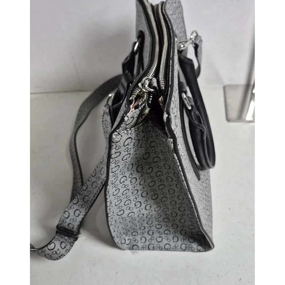GUESS Logo Satchel Handbag Black Grey Monogram Structured Top Handle‎ Crossbody